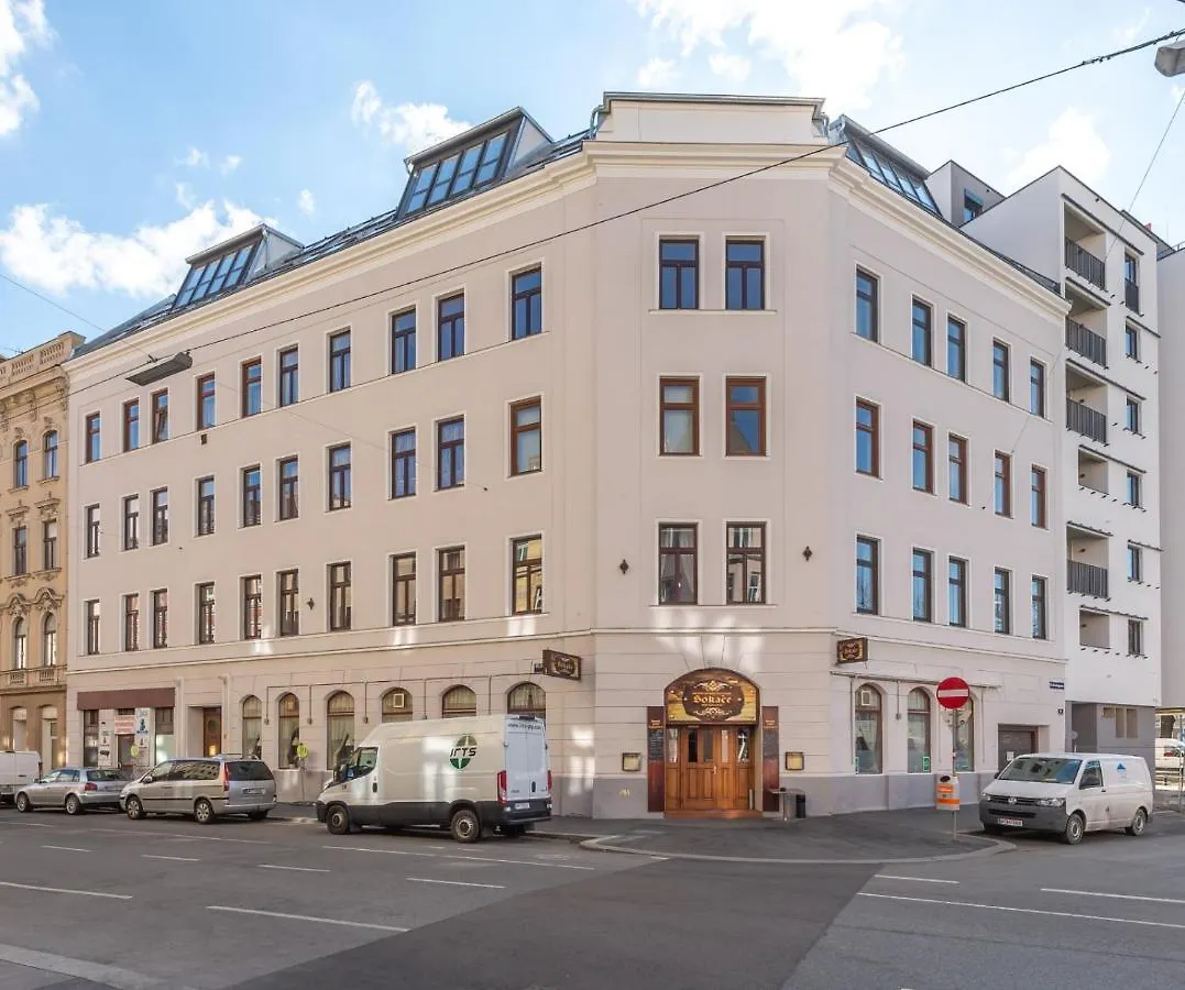 Beautiful 1 bedroom apartment near Schönbrunn palace Wien Österrike